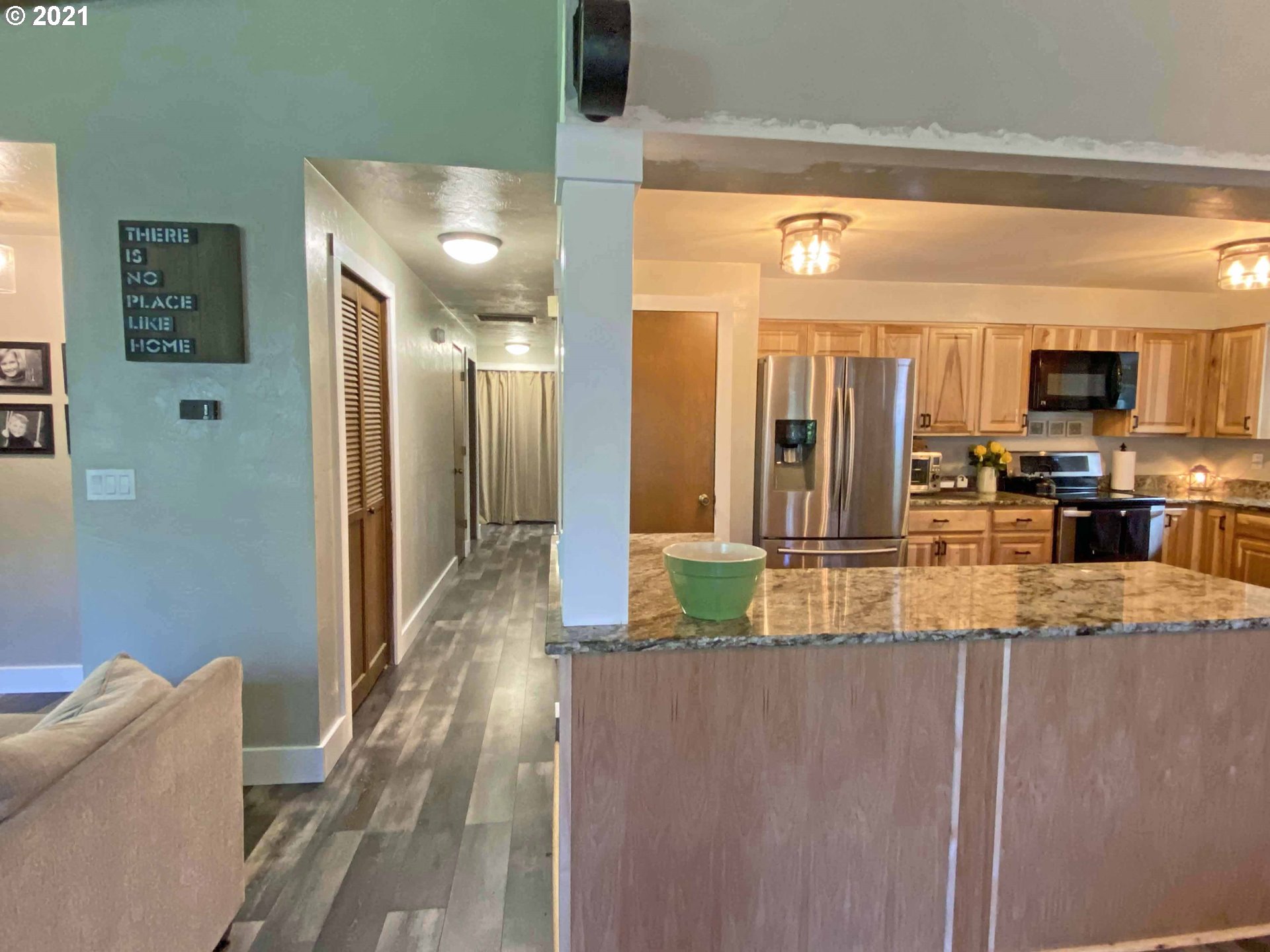 89373 Dahlin Road Florence, OR 97439 - Photo 5 of 31 Gallery Image 5
