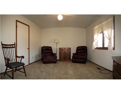 696 Grandview Drive, Unit 696 Springfield, OH 45503 - Photo 9 of 14