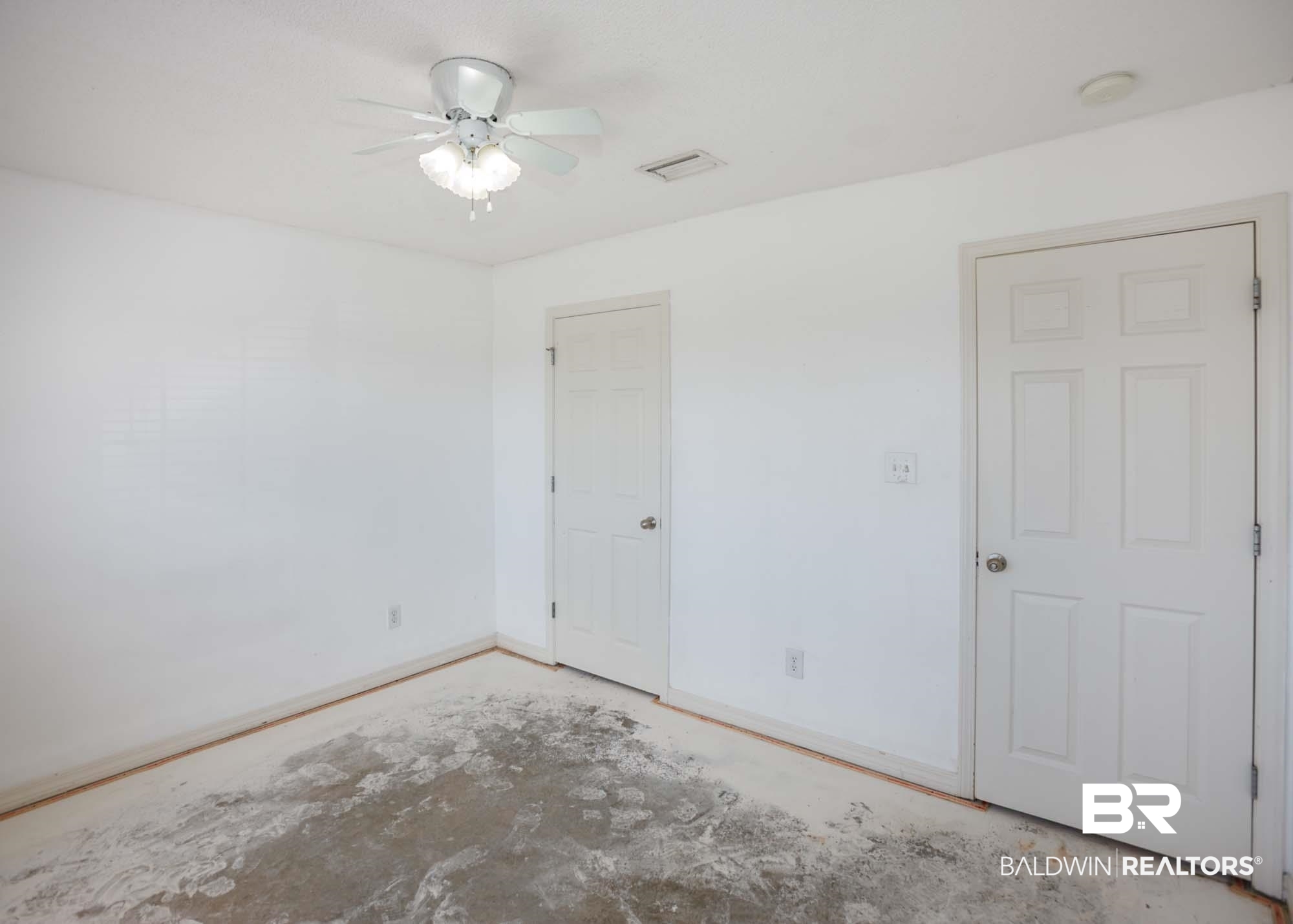 2530 Ashburn Lane Foley, AL 36535 - Photo 34 of 46 Unfurnished room featuring concrete floors and ceiling fan