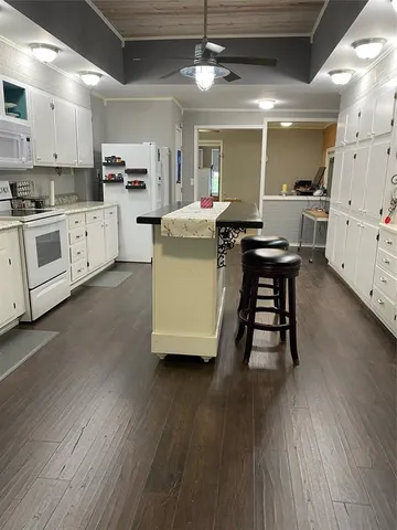 $299,900 | 15415 Thunder Road, Terrell, TX 75161