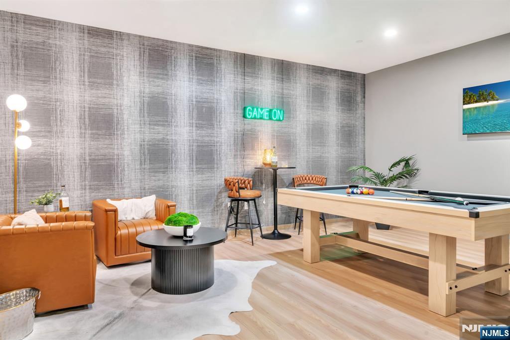 309 Encampment Towaco, NJ 07082 - Photo 20 of 25