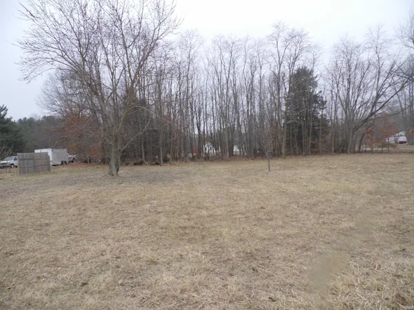 $219,900 | 10495 East State Road 8, Knox, IN 46534