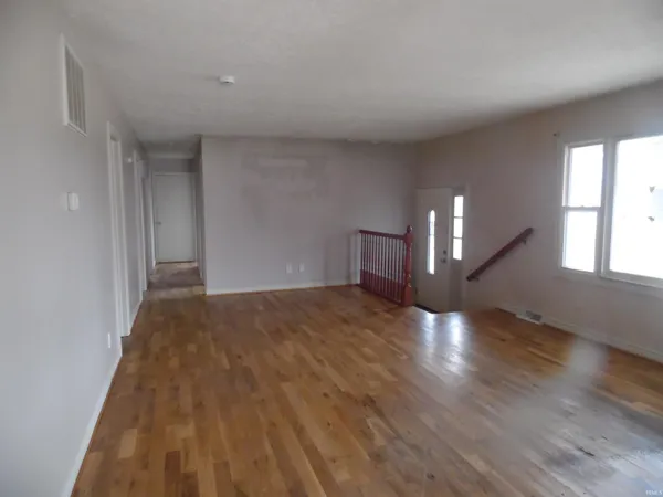 $219,900 | 10495 East State Road 8, Knox, IN 46534