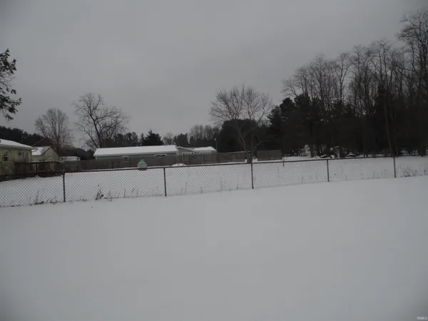 $219,900 | 10495 East State Road 8, Knox, IN 46534