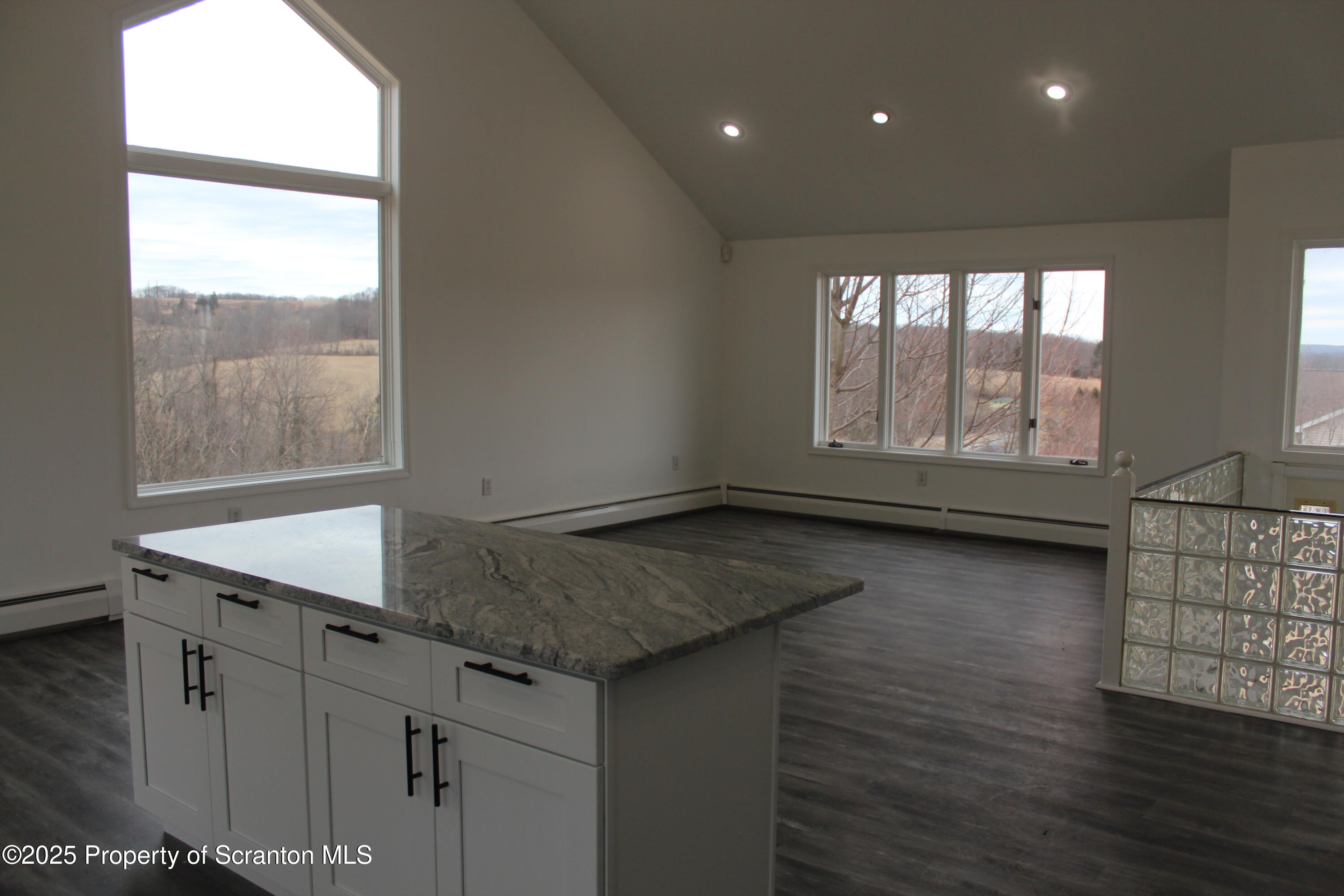 2400 North Lakeview Road Clarks Summit, PA 18411 - Photo 14 of 39 Living Room