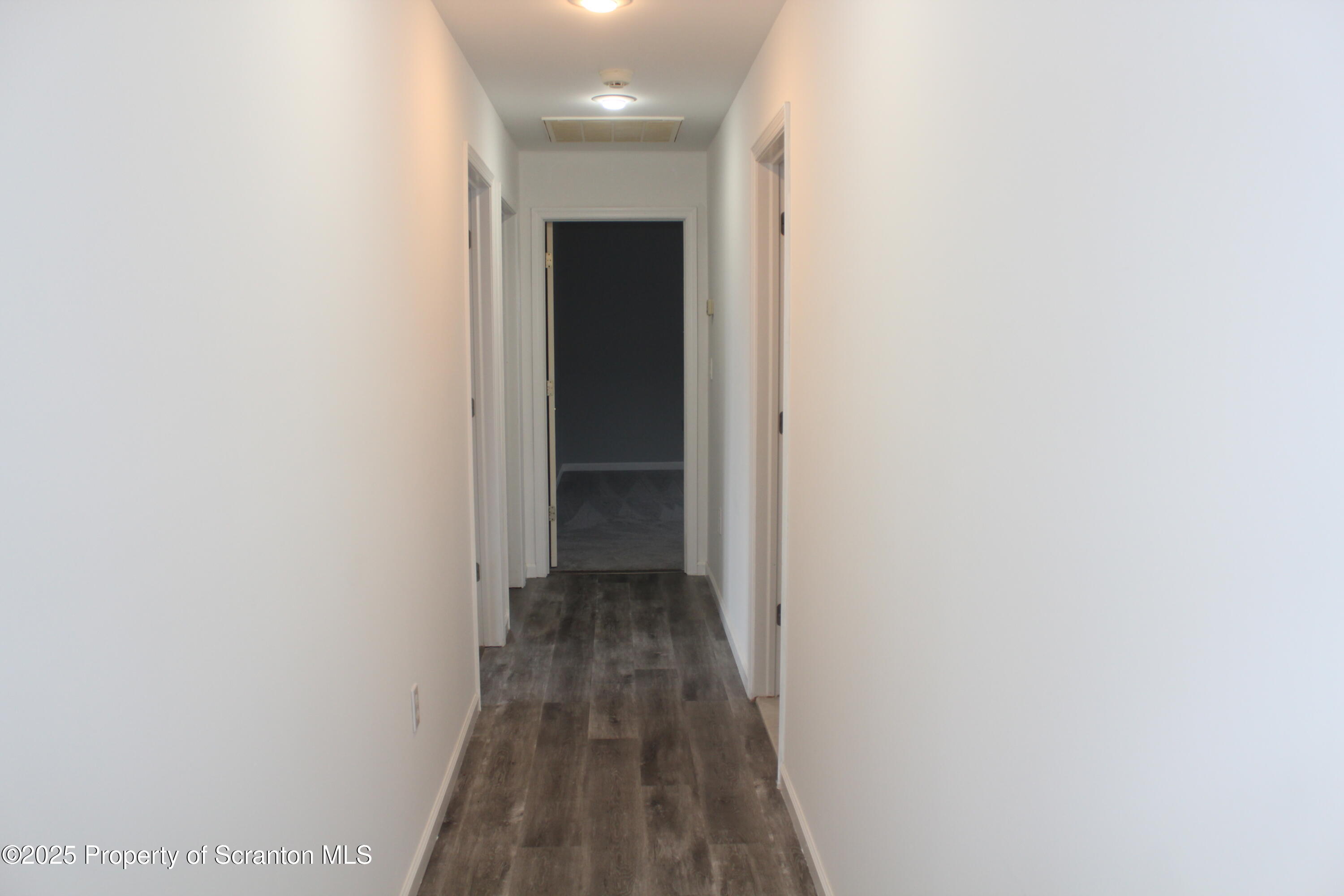 2400 North Lakeview Road Clarks Summit, PA 18411 - Photo 26 of 39 IMG_5803