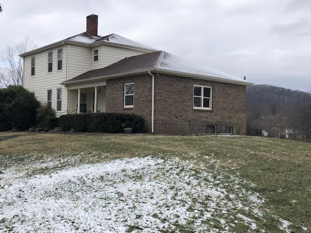 299 Fulton Road Harrogate, TN 37752 - Photo 3 of 22 1068034b