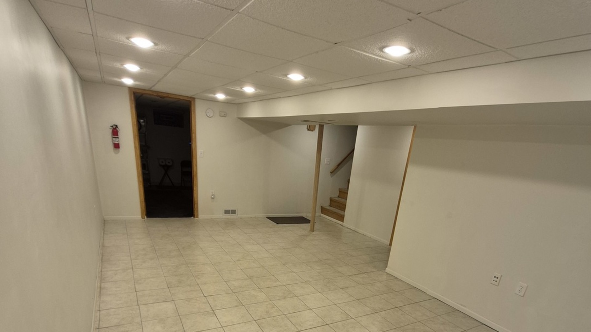 1224 North Irving Avenue Berkeley, IL 60163 - Photo 6 of 25 a view of hallway with stairs