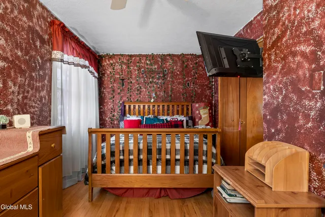 $245,000 | 4 O'neil Street, Troy, NY 12180