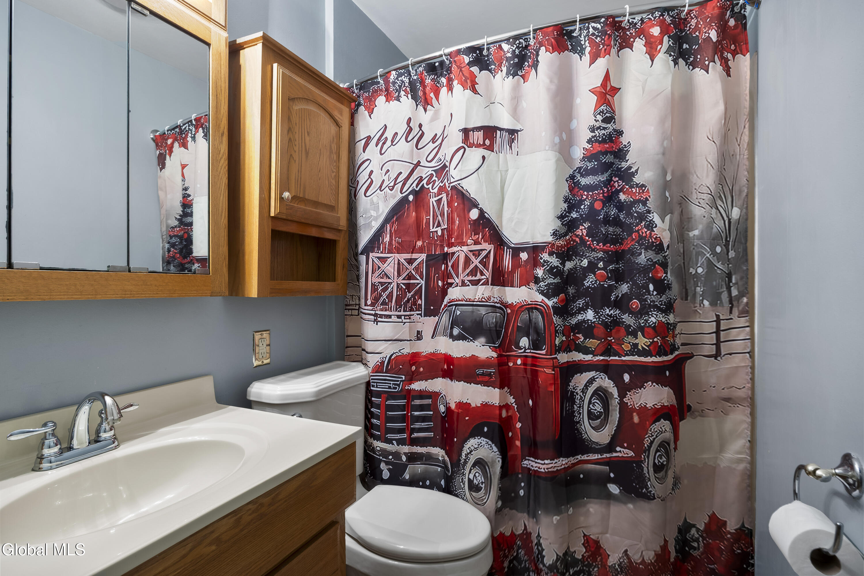 4 O'neil Street Troy, NY 12180 - Photo 17 of 30 16