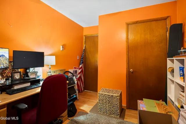 $245,000 | 4 O'neil Street, Troy, NY 12180