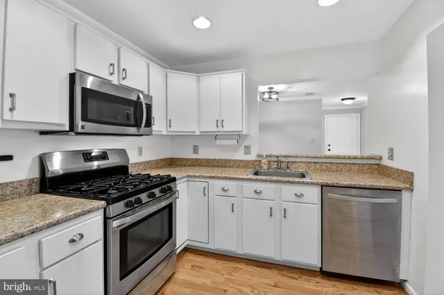 $410,000 | 15307 Diamond Cove Terrace, Unit 6E, Rockville, MD 20850