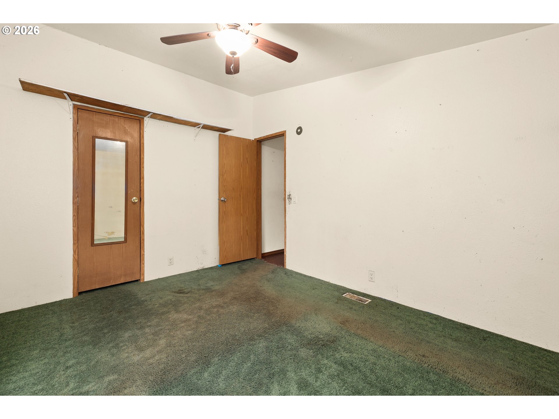 114 Shannon Lane Chehalis, WA 98532 - Photo 16 of 27 a view of an empty room with a window