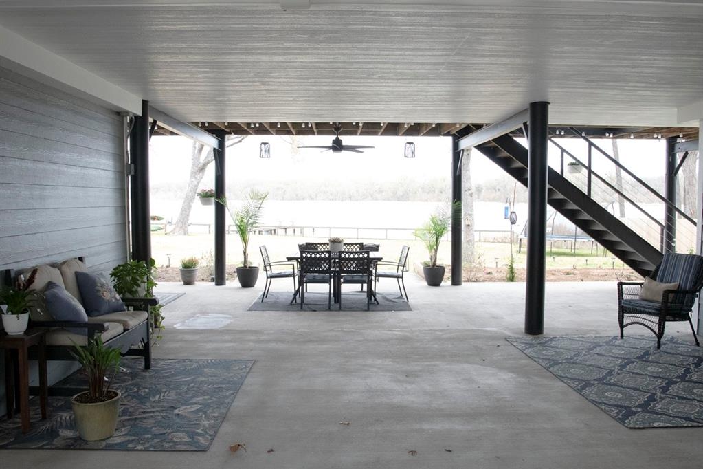 298 Redbud A Mexia, TX 76667 - Photo 27 of 40 a lobby with furniture and window