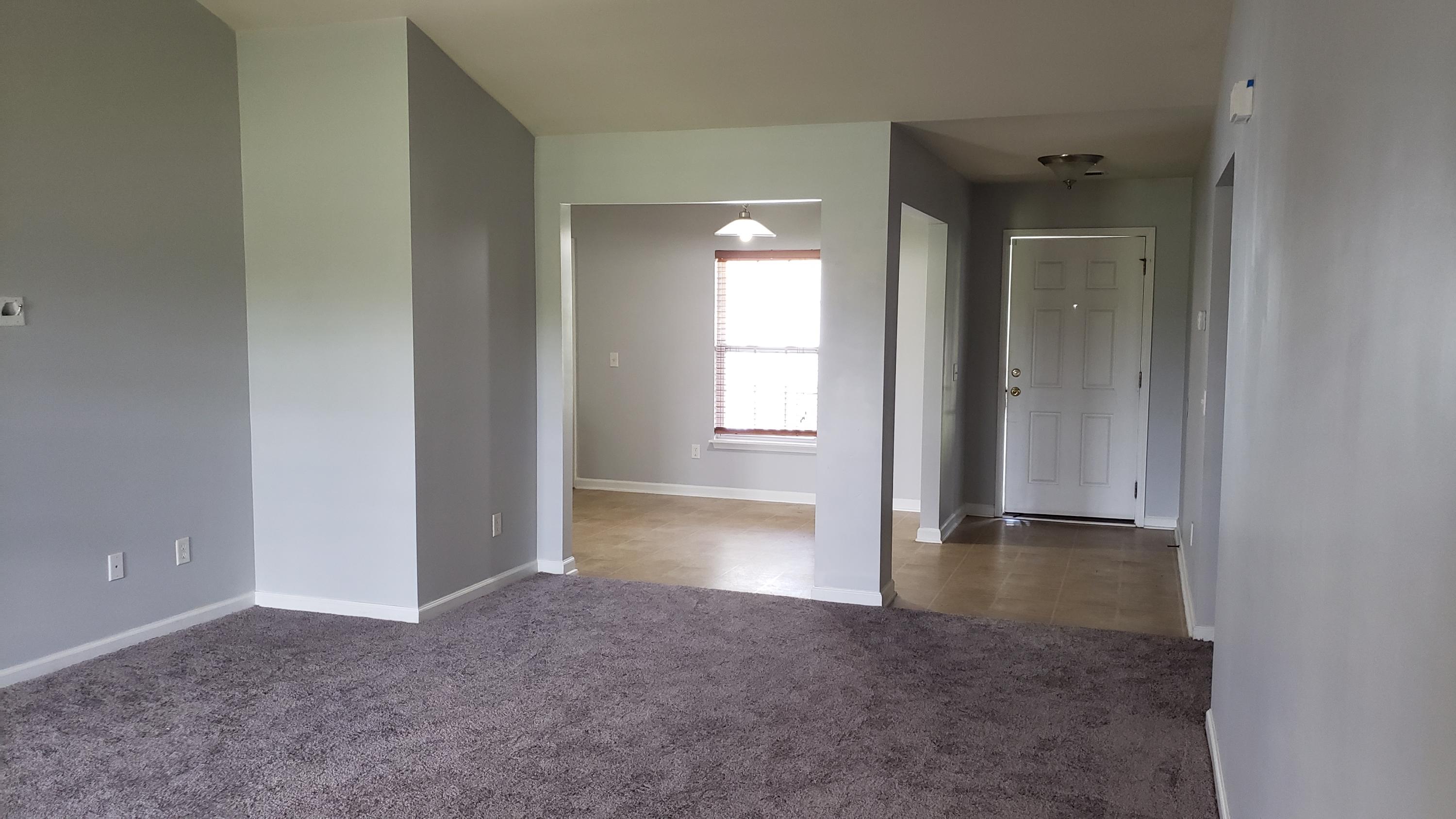 306 Deep River Road Summerville, SC 29486 - Photo 4 of 12 306 Deep River 7