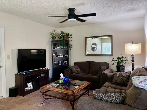 $620,000 | 3332 Jayanne Way, Carmichael, CA 95608