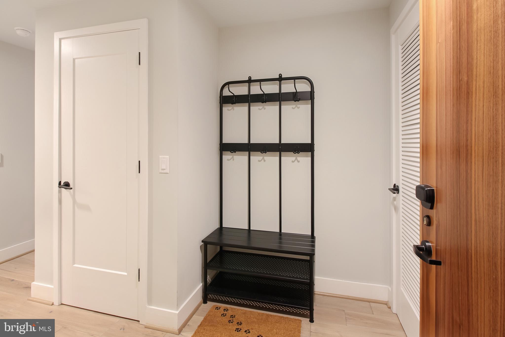 1300 4th Street Southeast, Unit 602 Washington, DC 20003 - Photo 4 of 29 Foyer