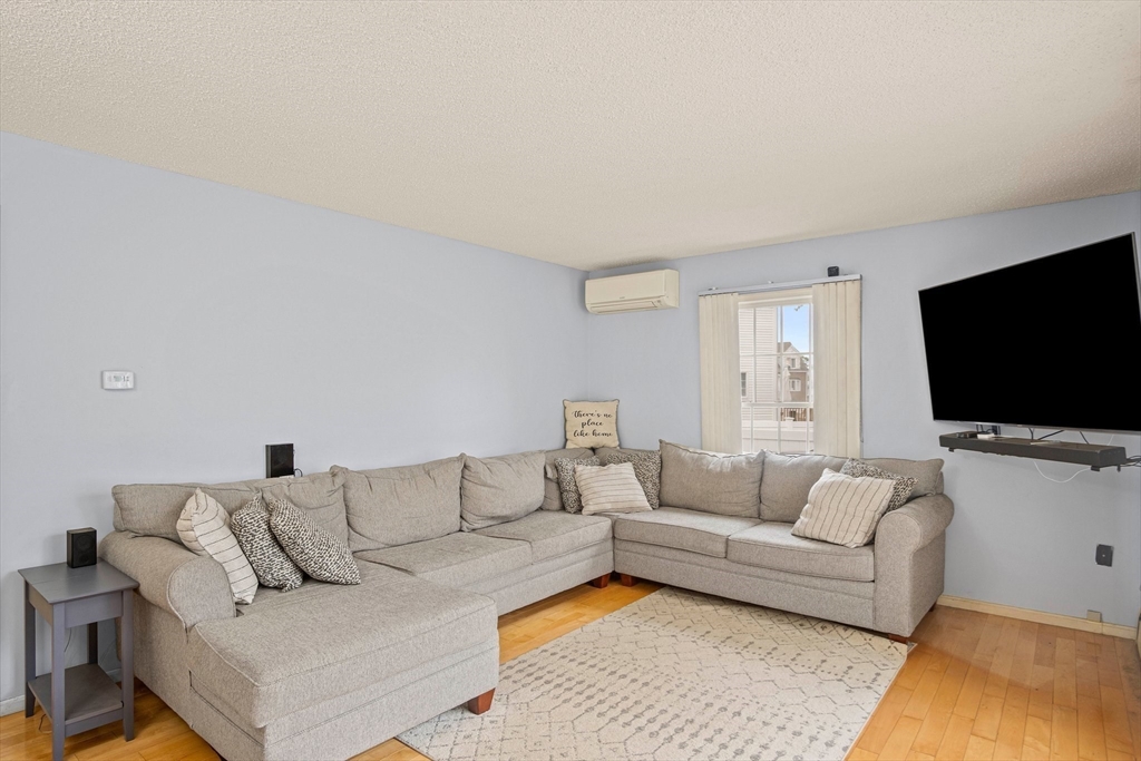 2 Anjo, Unit B Saugus, MA 01906 - Photo 23 of 32