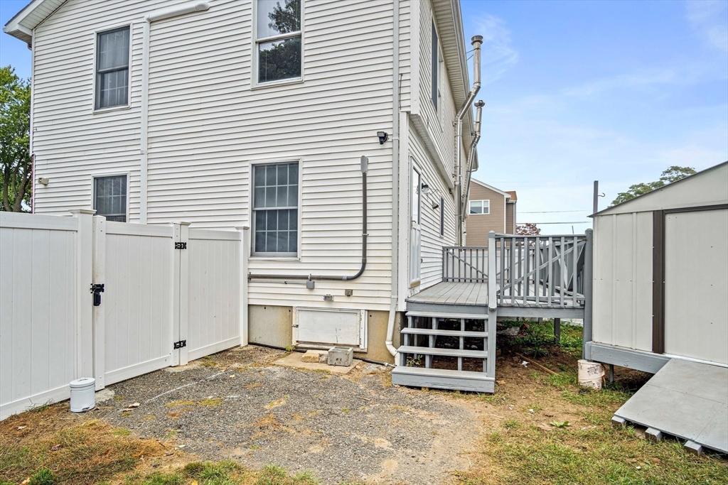 2 Anjo, Unit B Saugus, MA 01906 - Photo 4 of 32