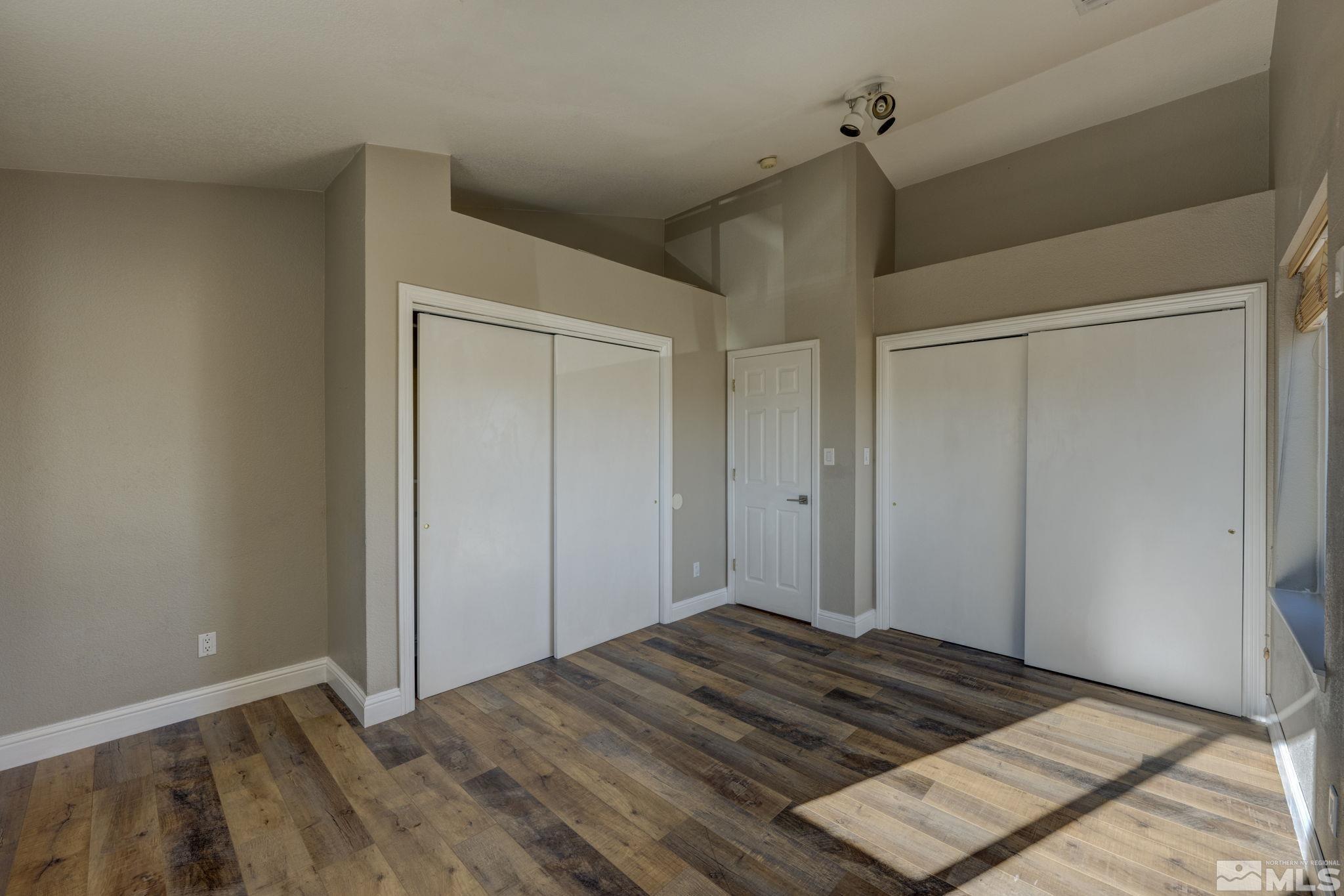 580 Creighton Way Reno, NV 89503 - Photo 23 of 40 a view of bedroom