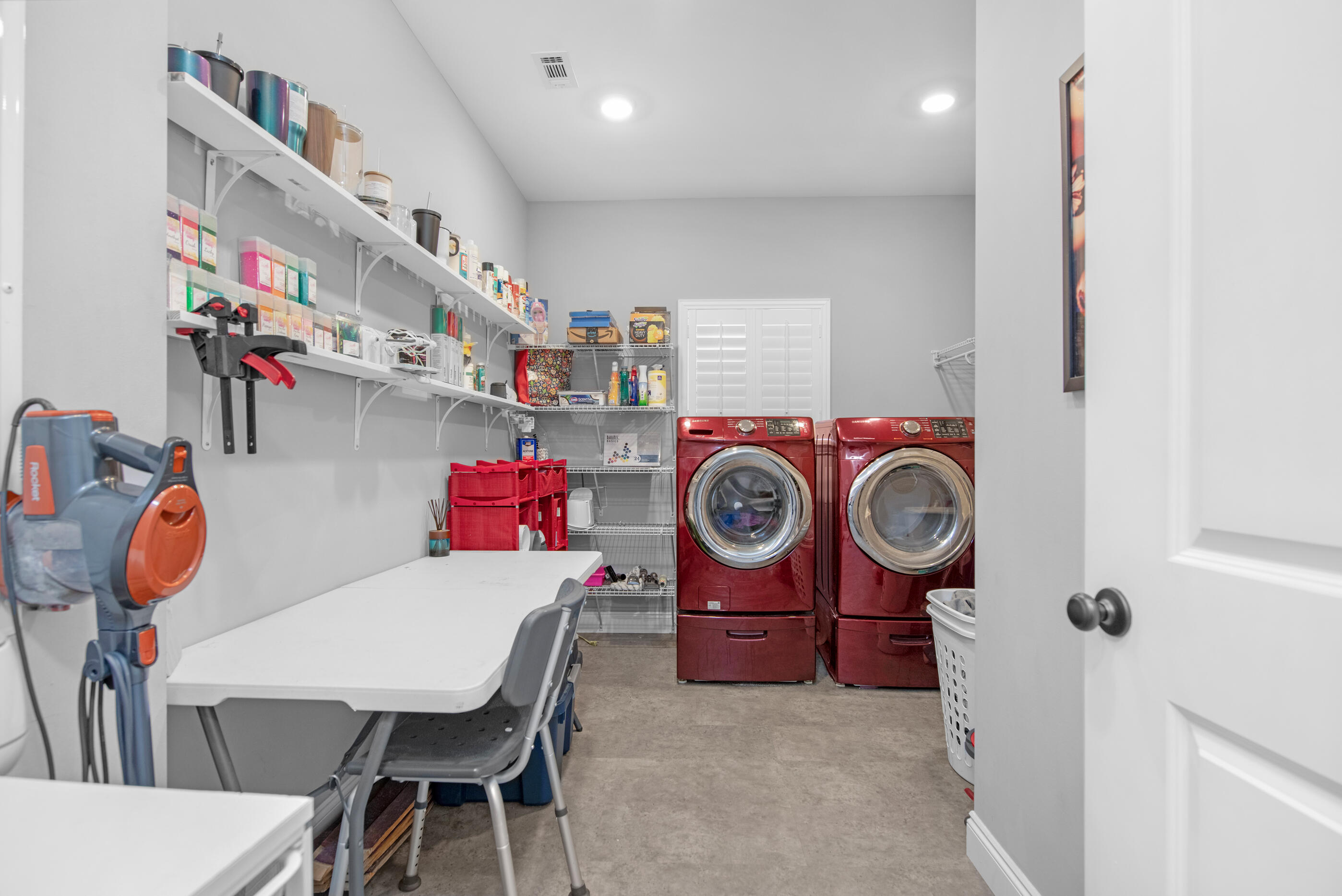 342 Eastern Street Freeport, FL 32439 - Photo 39 of 77 a utility room with dryer and washer