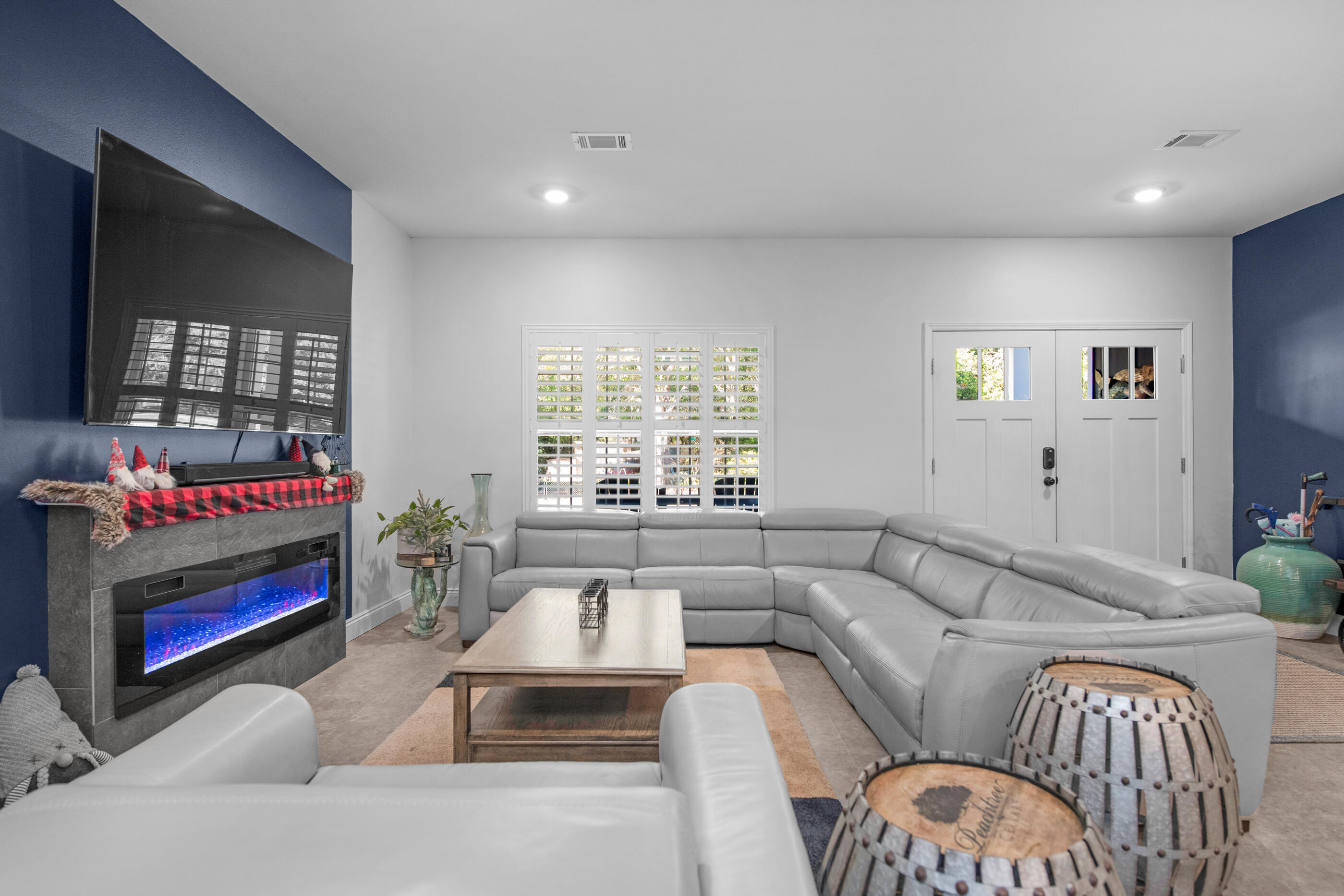 342 Eastern Street Freeport, FL 32439 - Photo 8 of 77 a living room with furniture and a couch