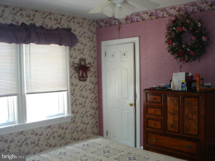 4 Strathmore Road Havertown, PA 19083 - Photo 9 of 21 Bedroom - Main