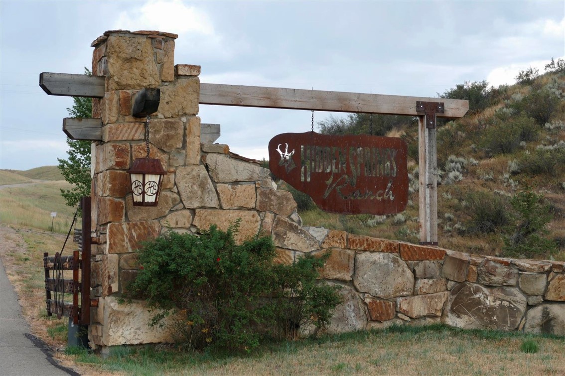 38795 Ridge Line Court Hayden, CO 81639 - Photo 4 of 14 a picture of a table with wooden floor