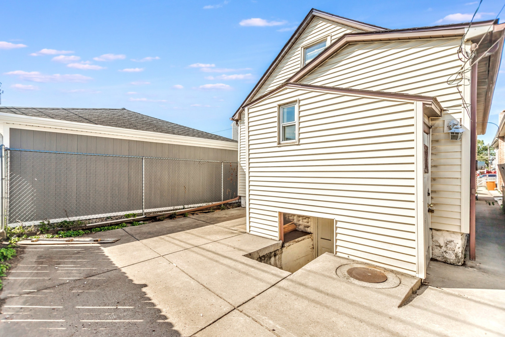 7537 West 61st Street Summit, IL 60501 - Photo 4 of 25