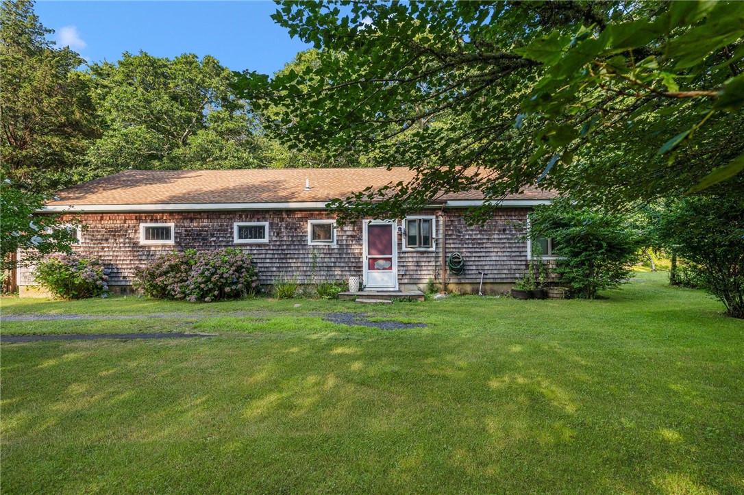 46 Simmons Road Little Compton, RI 02837 - Photo 23 of 50 Cottage