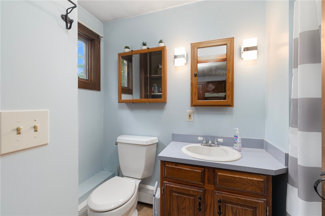 46 Simmons Road Little Compton, RI 02837 - Photo 36 of 50 Full Bath Cottage