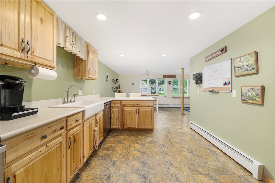 46 Simmons Road Little Compton, RI 02837 - Photo 5 of 50