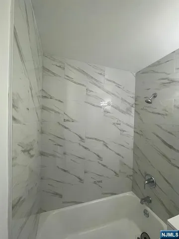 $3,200 | 114 Overlook Avenue, Unit 2, Belleville, NJ 07109