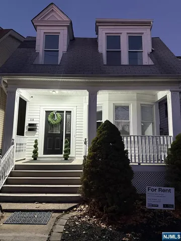 $3,200 | 114 Overlook Avenue, Unit 2, Belleville, NJ 07109