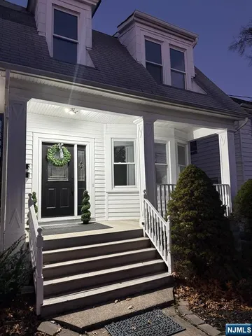 $3,200 | 114 Overlook Avenue, Unit 2, Belleville, NJ 07109