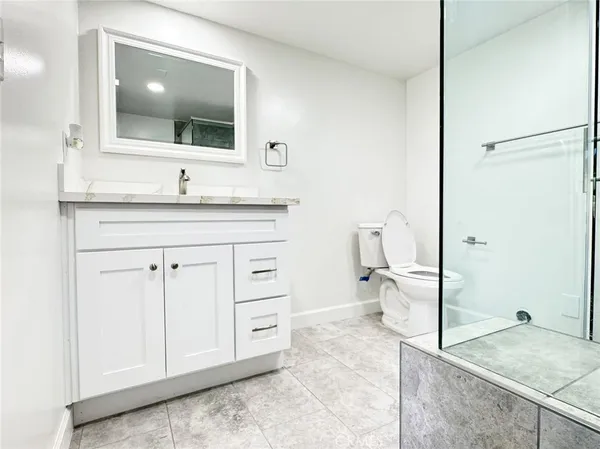 $1,900 | 3233 East Cameron Avenue, West Covina, CA 91791