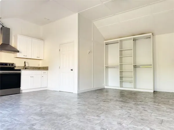 $1,900 | 3233 East Cameron Avenue, West Covina, CA 91791