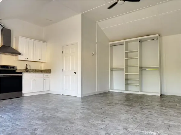 $1,900 | 3233 East Cameron Avenue, West Covina, CA 91791