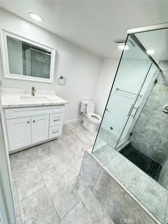 $1,900 | 3233 East Cameron Avenue, West Covina, CA 91791