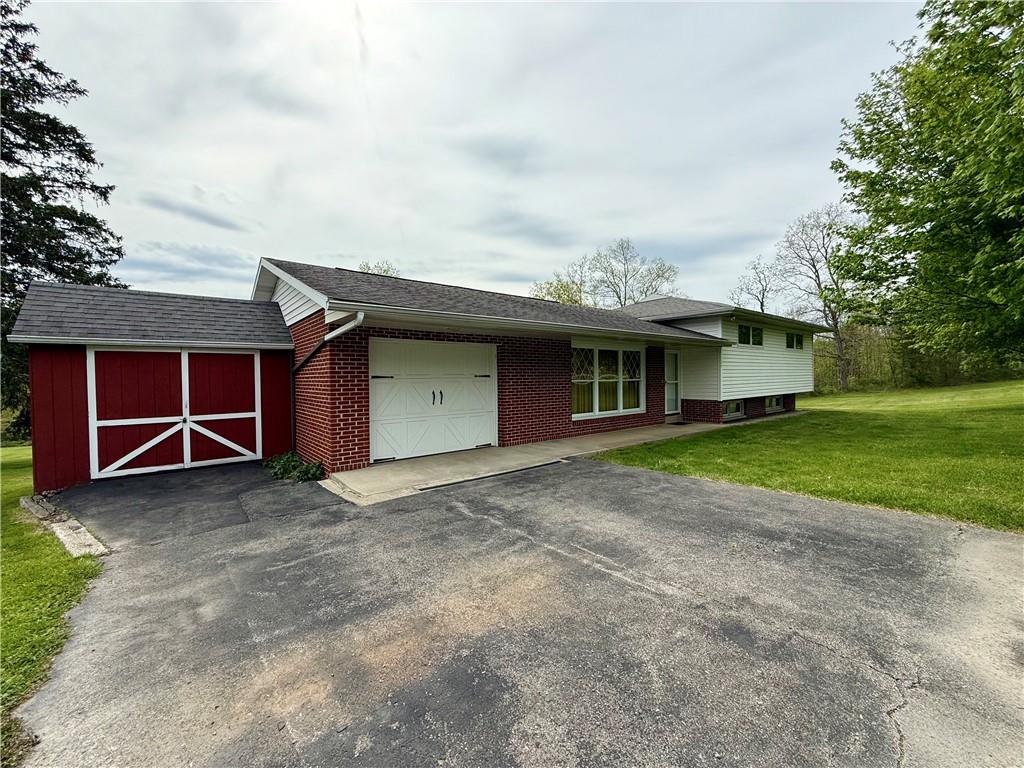 149 Wilpen Road Ligonier, PA 15658 - Photo 1 of 37 Gallery Image 1