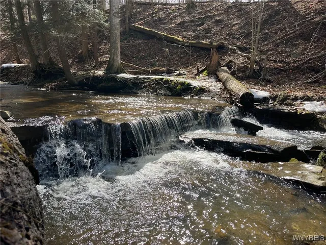 $189,900 | 1292 Halls Corners Road, Attica, NY 14011