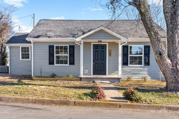 $1,400 | 125 Shelton Street, Clarksville, TN 37040