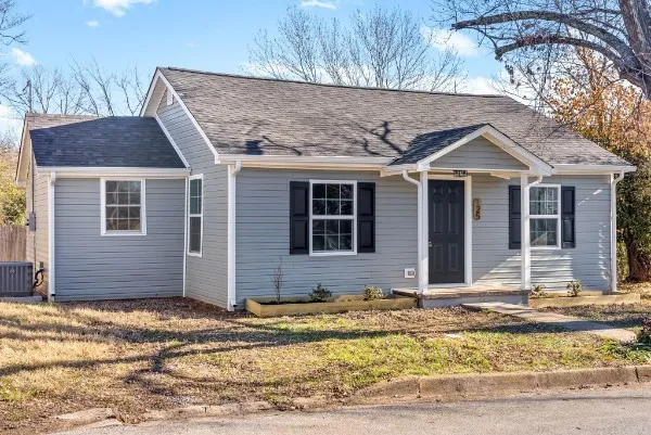 $1,400 | 125 Shelton Street, Clarksville, TN 37040