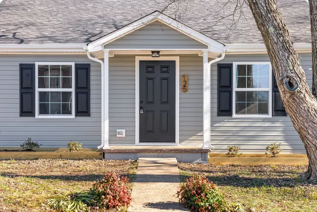 $1,400 | 125 Shelton Street, Clarksville, TN 37040