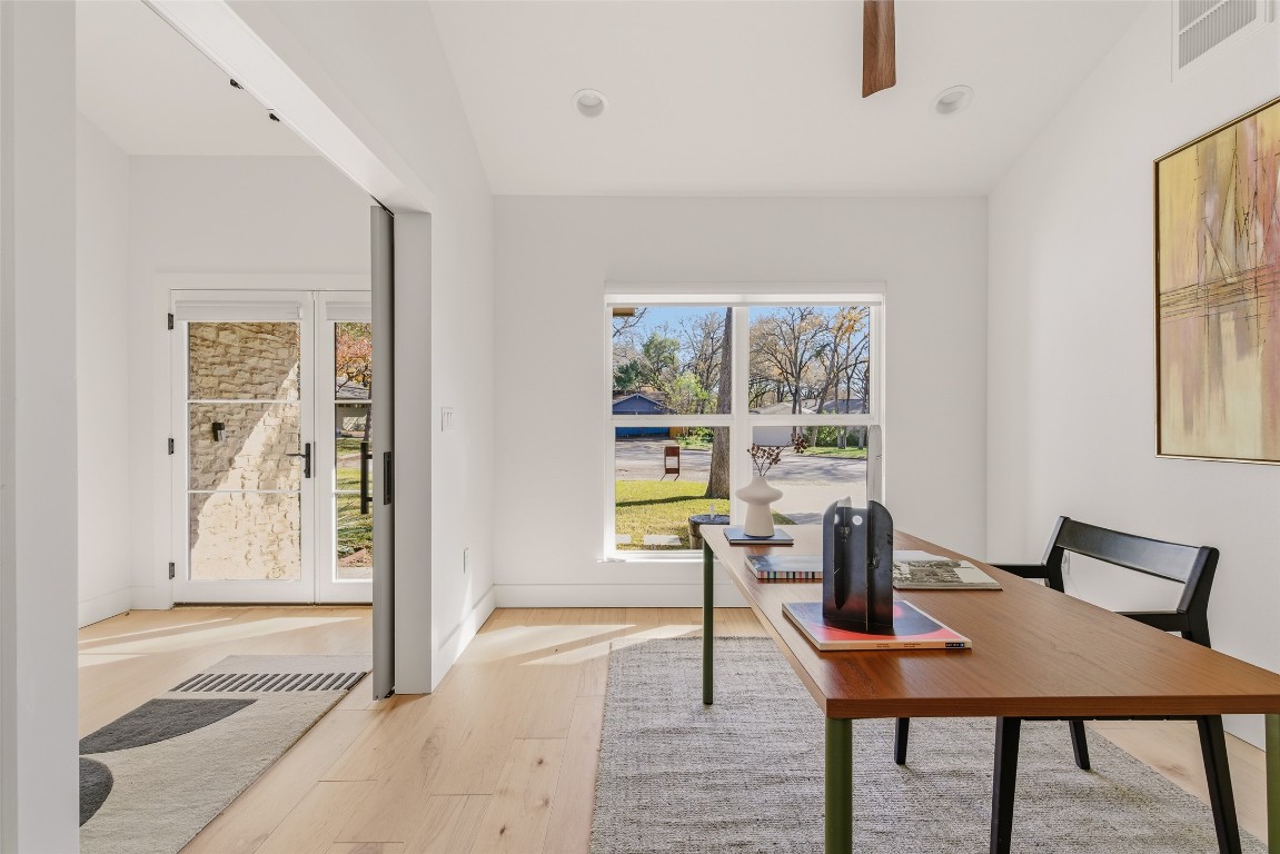 2602 Bend Cove Austin, TX 78704 - Photo 14 of 27