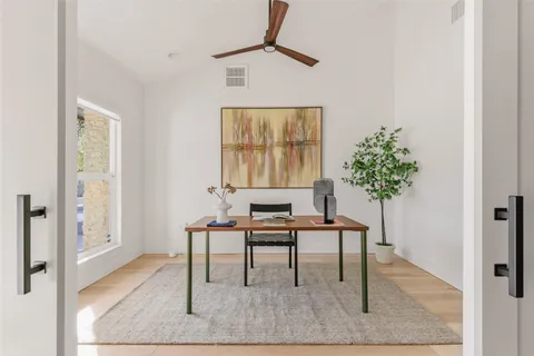 $1,695,000 | 2602 Bend Cove, Austin, TX 78704