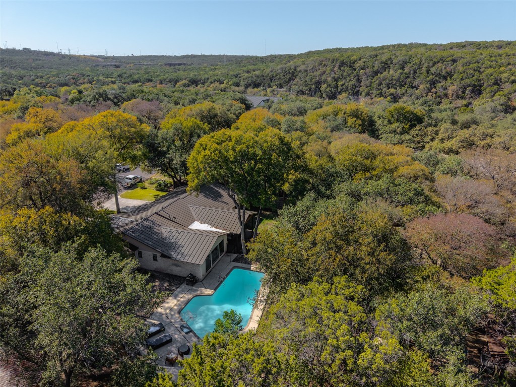 2602 Bend Cove Austin, TX 78704 - Photo 23 of 27
