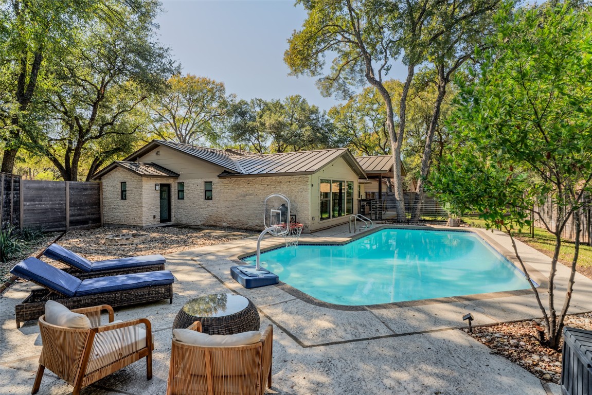 2602 Bend Cove Austin, TX 78704 - Photo 26 of 27