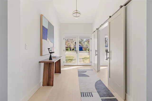 $1,695,000 | 2602 Bend Cove, Austin, TX 78704