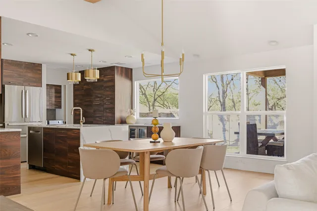 $1,695,000 | 2602 Bend Cove, Austin, TX 78704